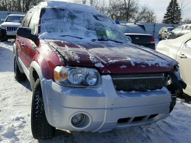 1FMCU96H45KC81746 - 2005 FORD ESCAPE HEV RED photo 1