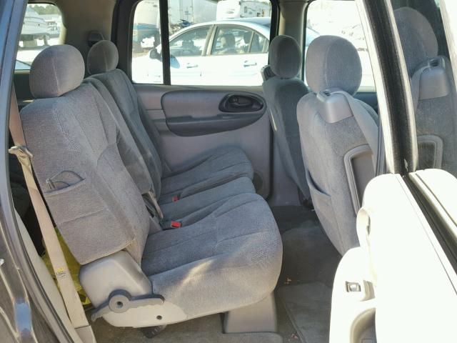 1GNET16S246169619 - 2004 CHEVROLET TRAILBLAZE GRAY photo 6