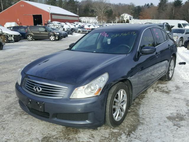 JNKCV61F99M363051 - 2009 INFINITI G37 GRAY photo 2