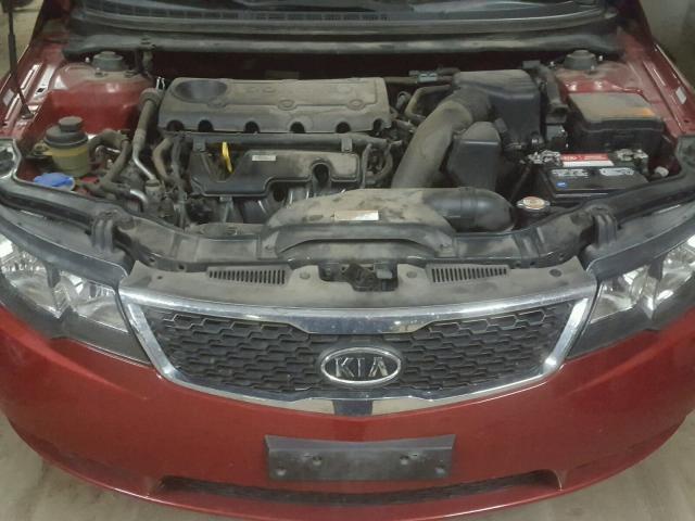 KNAFU4A28B5394923 - 2011 KIA FORTE EX RED photo 7