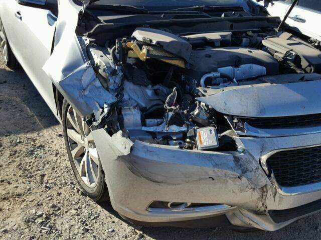 1G11F5SLXFF106431 - 2015 CHEVROLET MALIBU LTZ SILVER photo 9