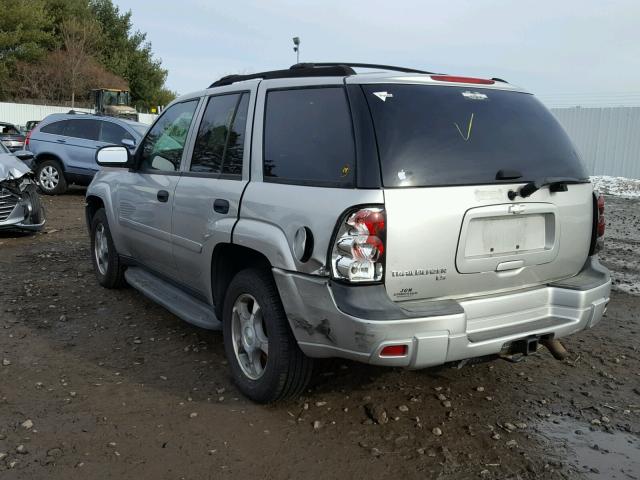 1GNDT13S872257635 - 2007 CHEVROLET TRAILBLAZE TAN photo 3