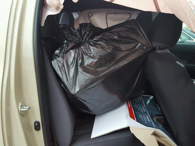 3TMDZ5BN3HM023004 - 2017 TOYOTA TACOMA DOU TAN photo 6