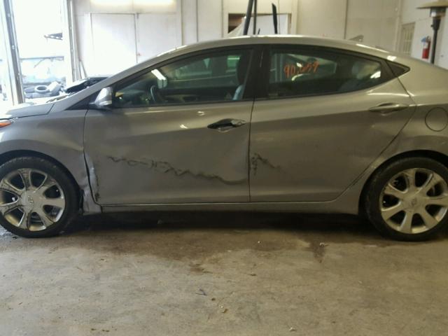 KMHDH4AE5CU201350 - 2012 HYUNDAI ELANTRA GL GRAY photo 9