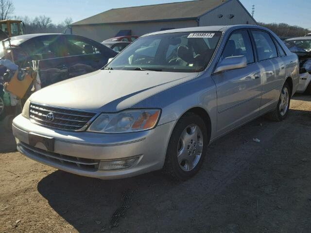 4T1BF28B93U301190 - 2003 TOYOTA AVALON XL SILVER photo 2