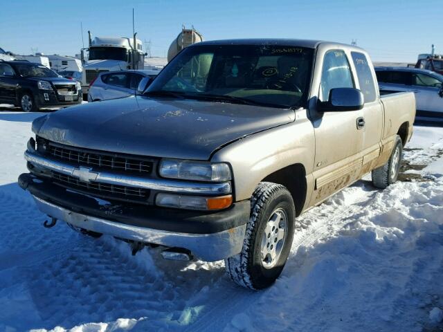 1GCEK19T11E117139 - 2001 CHEVROLET SILVERADO GRAY photo 2