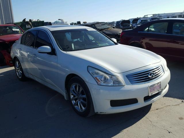 JNKBV61E68M207180 - 2008 INFINITI G35 WHITE photo 1