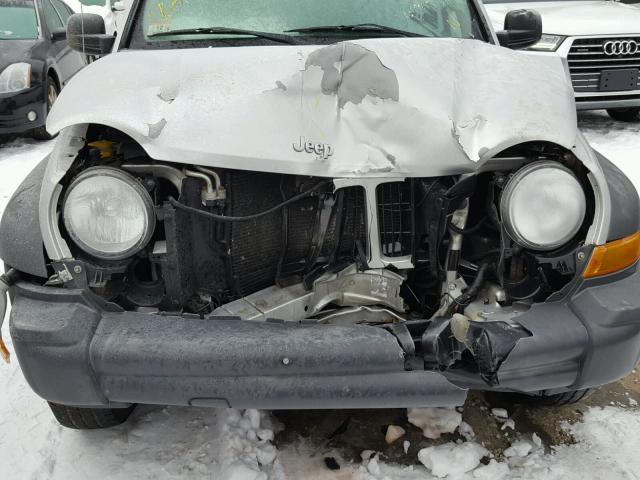 1J4GL48K35W518377 - 2005 JEEP LIBERTY SP GRAY photo 9