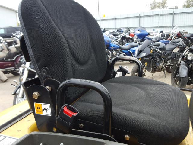 F800122 - 1990 DAEWOO FORKLIFT YELLOW photo 6