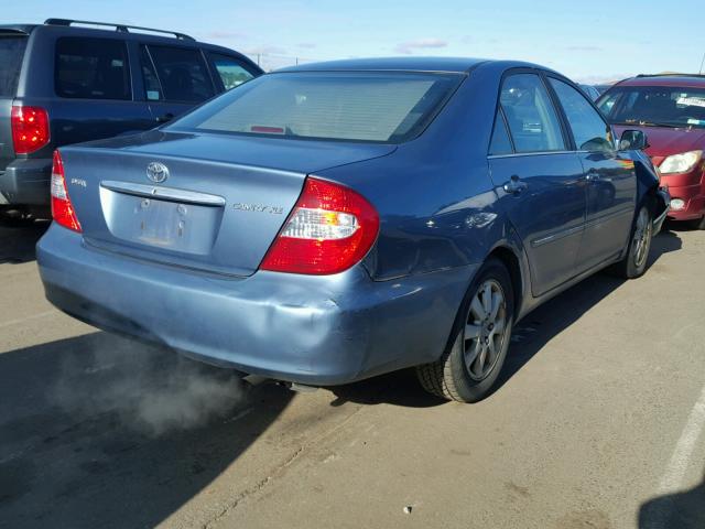 4T1BE30K73U760643 - 2003 TOYOTA CAMRY LE BLUE photo 4