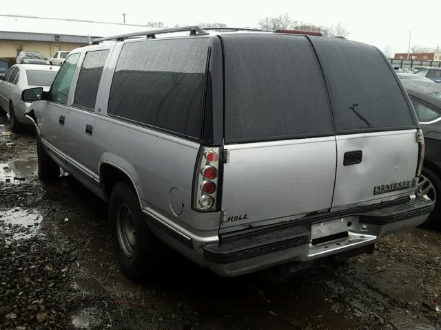 3GNEC16R1TG107722 - 1996 CHEVROLET SUBURBAN C SILVER photo 3