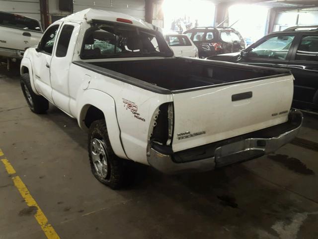 5TEUU42N25Z135607 - 2005 TOYOTA TACOMA ACC WHITE photo 3