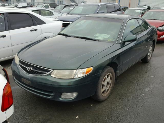 2T1CF22P5XC113864 - 1999 TOYOTA CAMRY SOLA GREEN photo 2