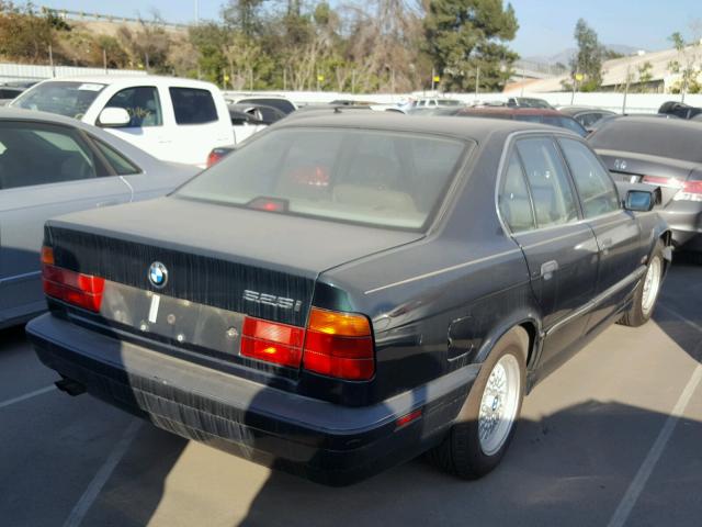 WBAHD6321SGK46666 - 1995 BMW 525I AUTOM GREEN photo 4