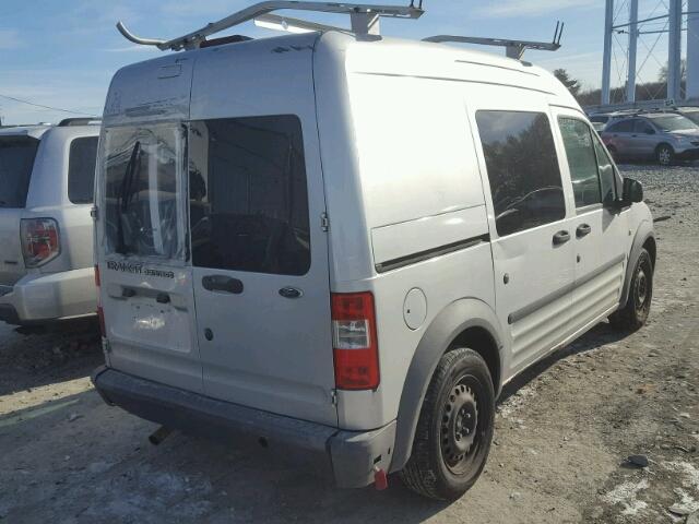 NM0LS6AN6AT033098 - 2010 FORD TRANSIT CO SILVER photo 4