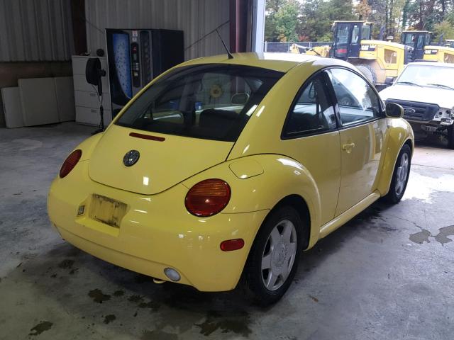 3VWCK21C11M469671 - 2001 VOLKSWAGEN NEW BEETLE 黄色 照片 4