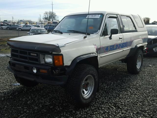 JT4RN62D4G0015767 - 1986 TOYOTA 4RUNNER RN CREAM photo 2