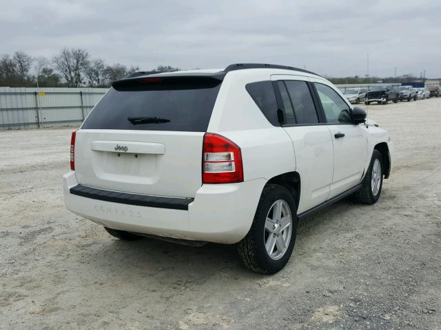 1J8FT47W17D118427 - 2007 JEEP COMPASS WHITE photo 4