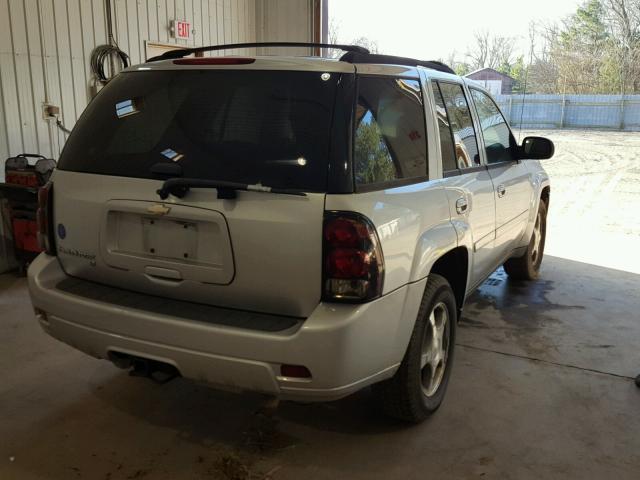 1GNDT33S892102985 - 2009 CHEVROLET TRAILBLAZE GRAY photo 4