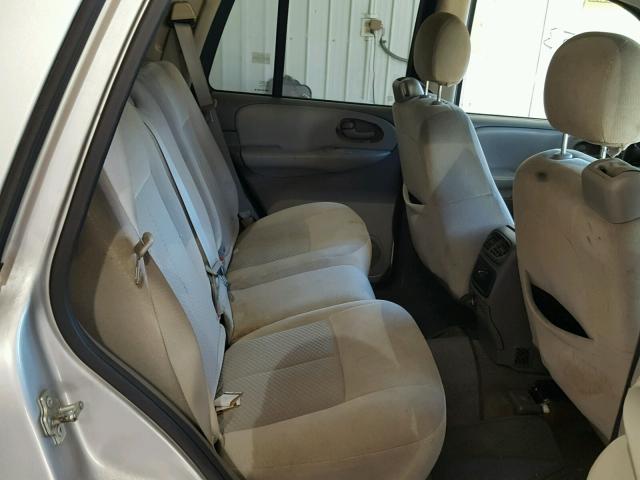 1GNDT33S892102985 - 2009 CHEVROLET TRAILBLAZE GRAY photo 6