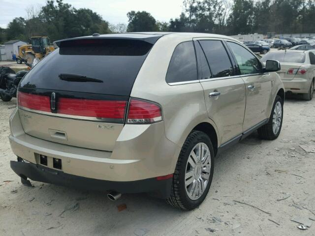 2LMDJ6JC8ABJ11874 - 2010 LINCOLN MKX GOLD photo 4