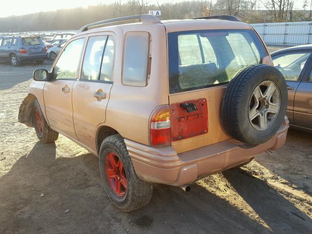 2CNBJ13CX36930061 - 2003 CHEVROLET TRACKER ORANGE photo 3