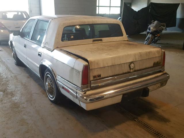 1C3BU6632JD199374 - 1988 CHRYSLER NEW YORKER WHITE photo 3