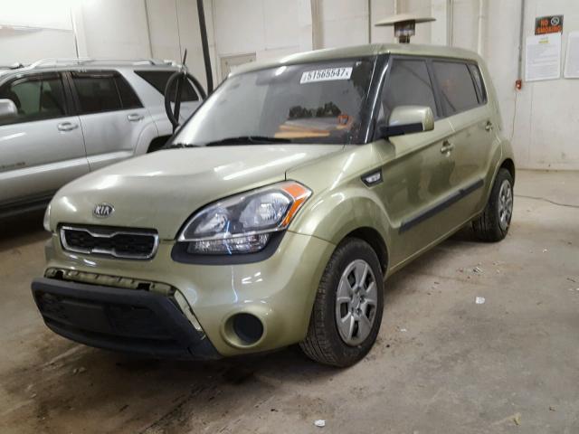 KNDJT2A51C7425658 - 2012 KIA SOUL GREEN photo 2