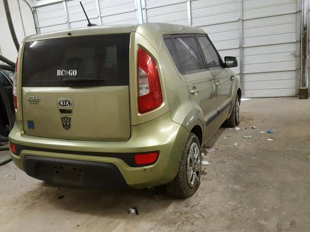 KNDJT2A51C7425658 - 2012 KIA SOUL GREEN photo 4