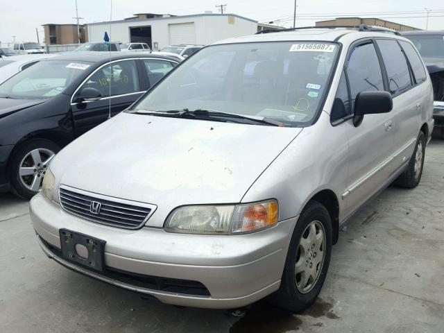 JHMRA1877SC023660 - 1995 HONDA ODYSSEY EX GRAY photo 2