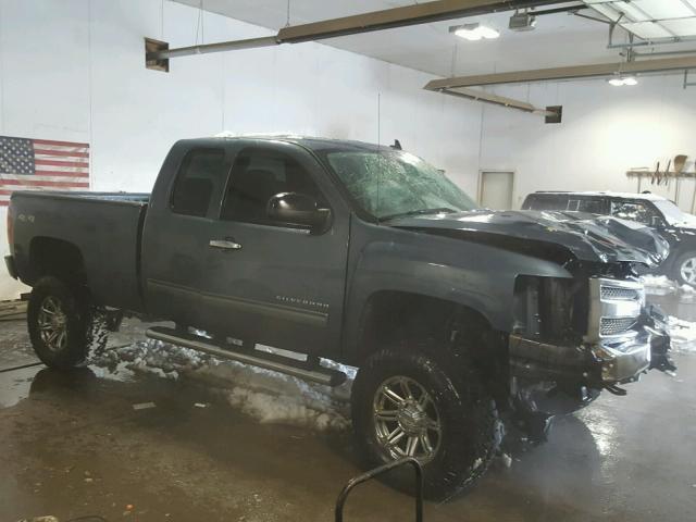 1GCRKREA5BZ377106 - 2011 CHEVROLET SILVERADO BLUE photo 1