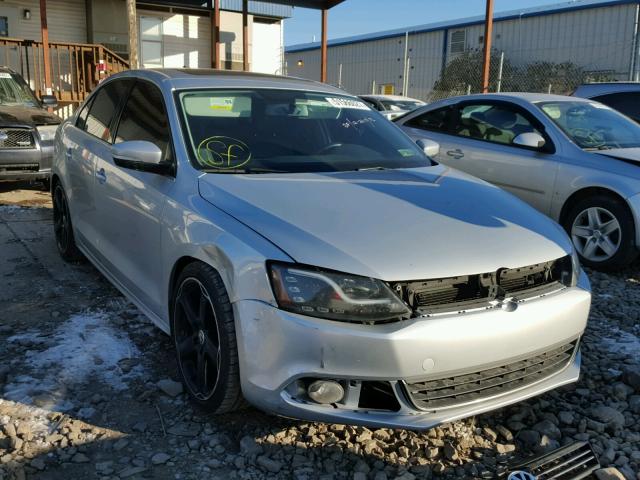 3VWLZ7AJ3BM372318 - 2011 VOLKSWAGEN JETTA SEL SILVER photo 1