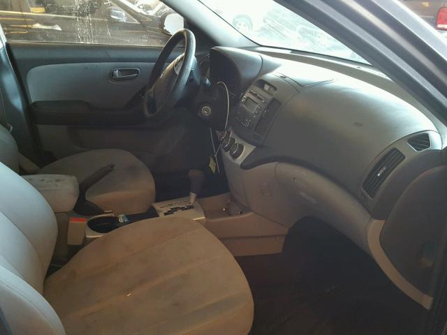 KMHDU46D48U504591 - 2008 HYUNDAI ELANTRA GL GRAY photo 5