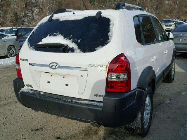 KM8JN72D96U332238 - 2006 HYUNDAI TUCSON GLS WHITE photo 4