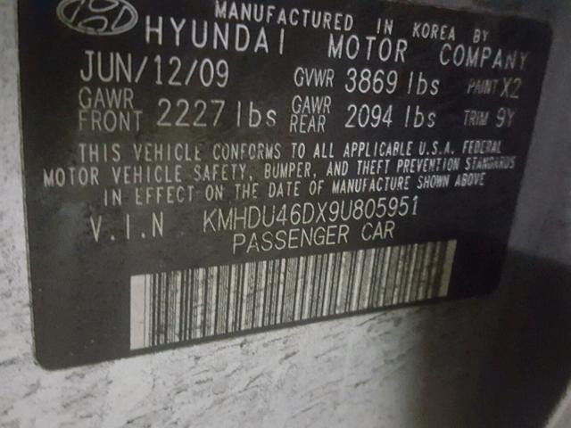 KMHDU46DX9U805951 - 2009 HYUNDAI ELANTRA GL SILVER photo 10