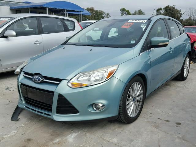 1FAHP3M27CL303796 - 2012 FORD FOCUS SEL BLUE photo 2