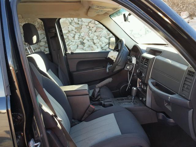 1J4PN2GKXAW116107 - 2010 JEEP LIBERTY SP BLACK photo 5