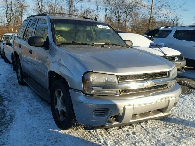 1GNDS13S872275541 - 2007 CHEVROLET TRAILBLAZE TAN photo 1