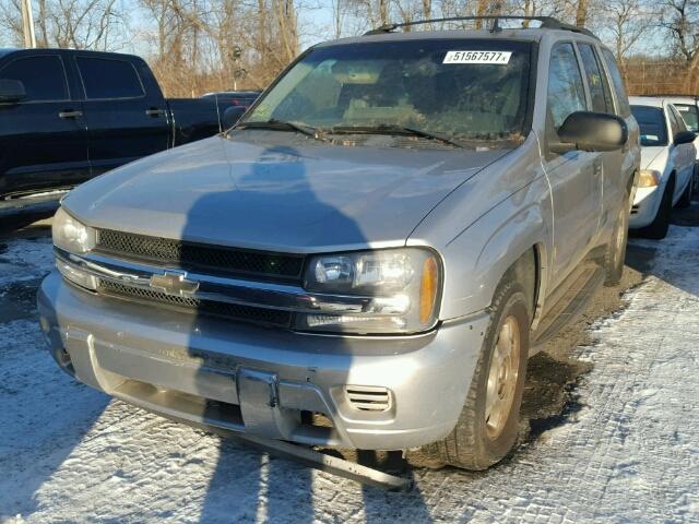 1GNDS13S872275541 - 2007 CHEVROLET TRAILBLAZE TAN photo 2