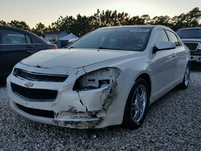 1G1ZC5EB8AF283518 - 2010 CHEVROLET MALIBU 1LT CREAM photo 2