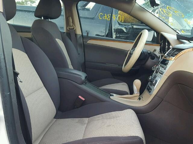 1G1ZC5EB8AF283518 - 2010 CHEVROLET MALIBU 1LT 奶油色 照片 5