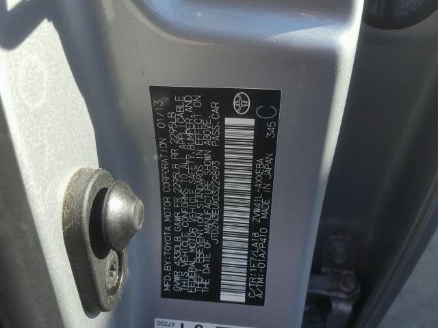 JTDZN3EUXD3229893 - 2013 TOYOTA PRIUS V SILVER photo 10