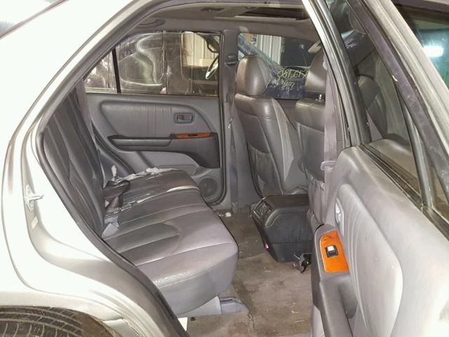 JT6HF10U8Y0112834 - 2000 LEXUS RX 300 SILVER photo 6