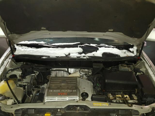 JT6HF10U8Y0112834 - 2000 LEXUS RX 300 SILVER photo 7