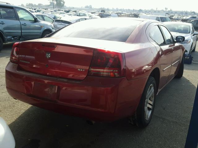 2B3KA43GX6H381612 - 2006 DODGE CHARGER SE RED photo 4