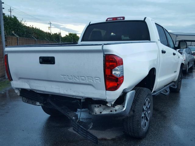 5TFDY5F18FX432312 - 2015 TOYOTA TUNDRA CRE WHITE photo 4