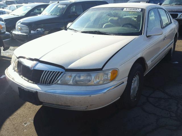 1LNFM97V5WY604167 - 1998 LINCOLN CONTINENTA BEIGE photo 2