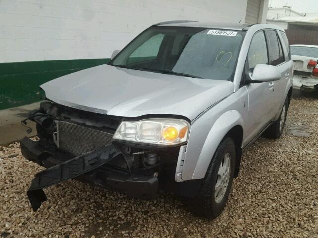 5GZCZ53466S811800 - 2006 SATURN VUE SILVER photo 2