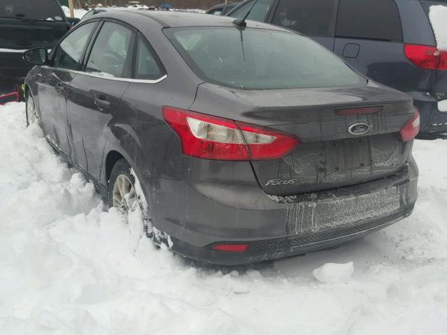 1FAHP3H23CL240545 - 2012 FORD FOCUS SEL GRAY photo 3