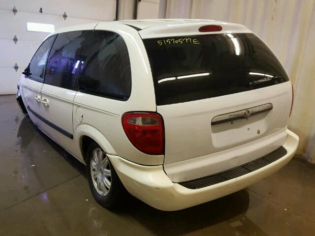 1C4GP45R05B302084 - 2005 CHRYSLER TOWN & COU WHITE photo 3